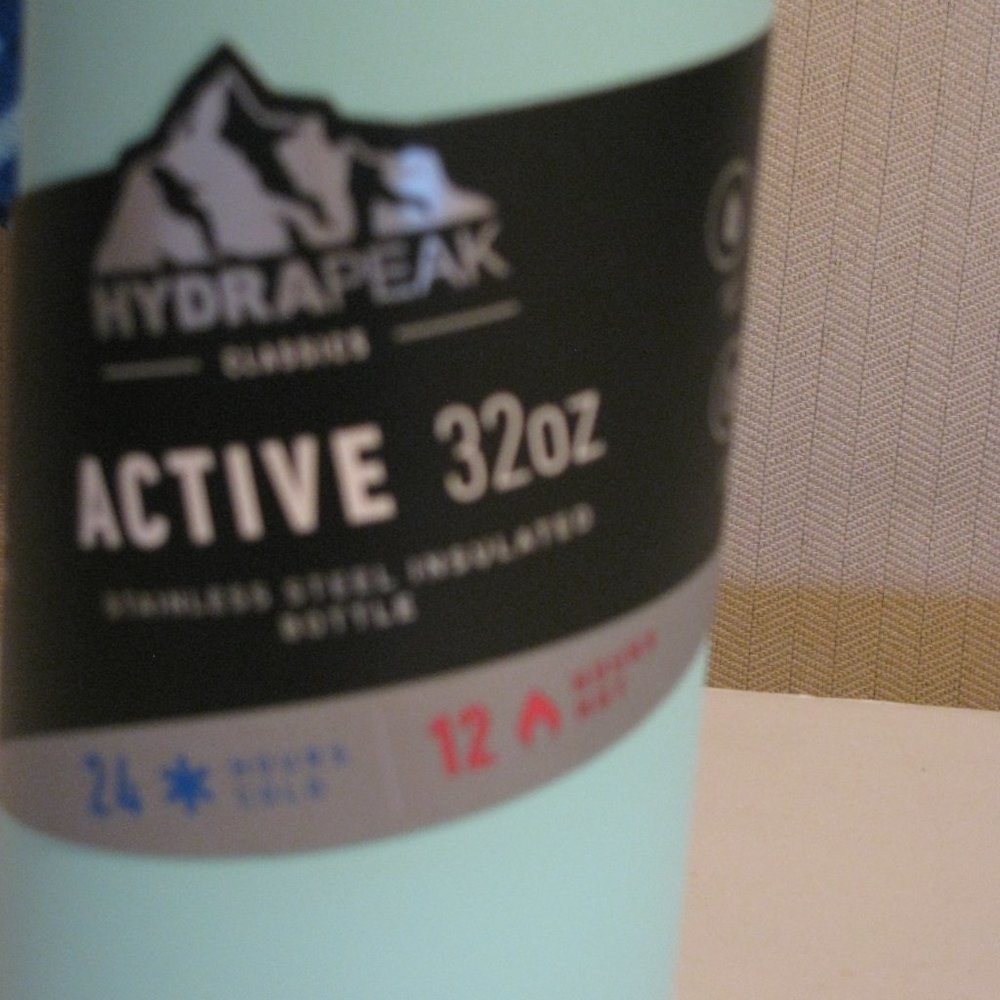 Hydrapeak Active Stainless Steel Insulated Bottle 32 Oz New 24 Hours Cold - Picture 2 of 4